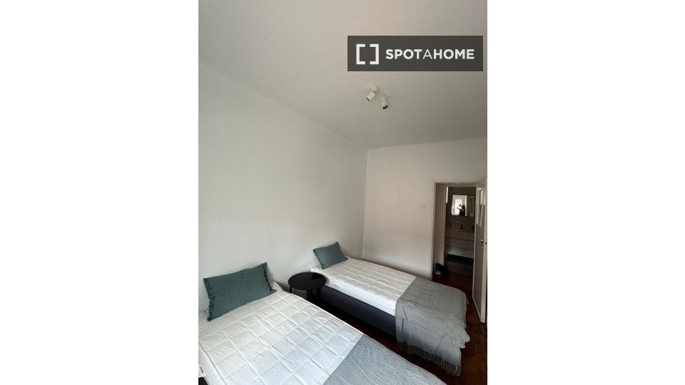 Apartment Lisbon, 2 beds — photo 5