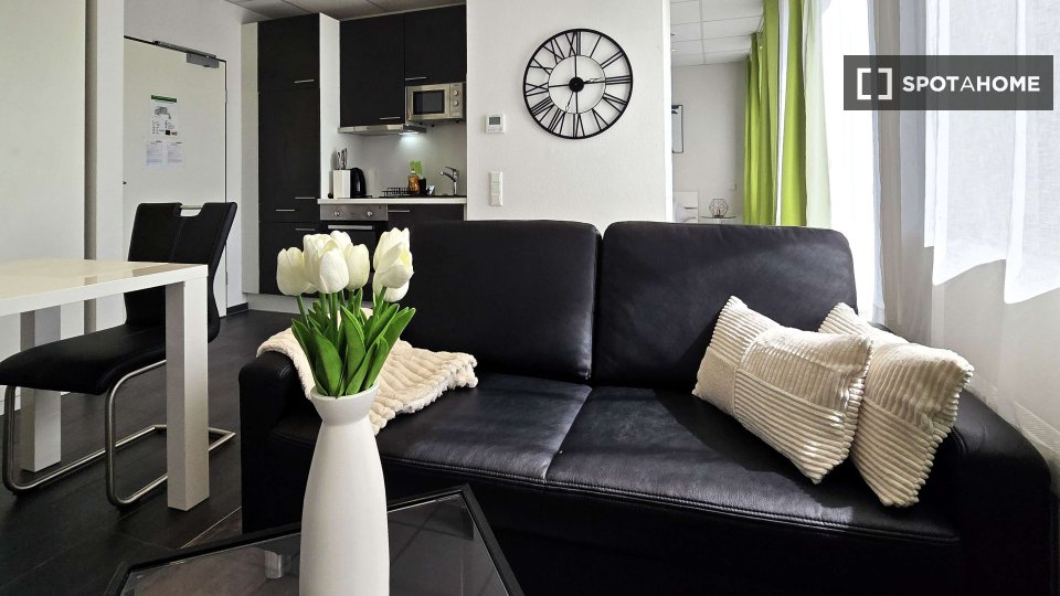 Apartment Frankfurt, 1 bed, 29m² — photo 8