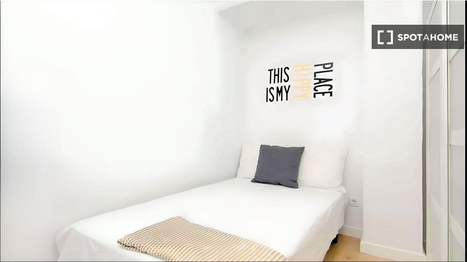 Double room Madrid, 6 beds — photo 38