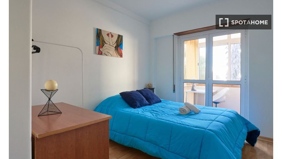 Apartment Lisbon, 3 beds — photo 14