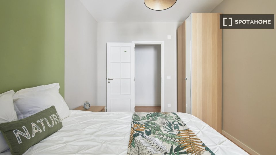 Double room Lisbon, 6 beds — photo 3