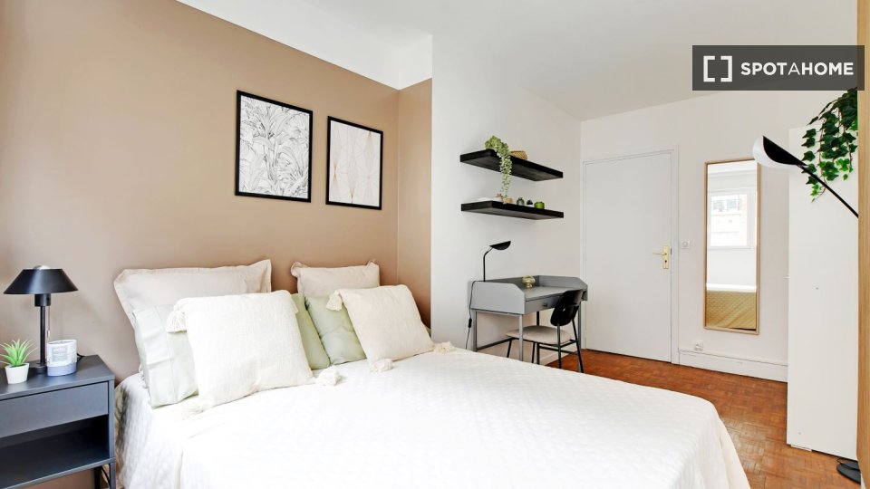 Habitación doble París, 4 habitaciones — foto 31