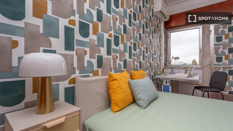 Double room Lisbon, 4 beds — photo 3