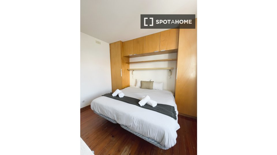 Apartment Lisbon, 2 beds — photo 33