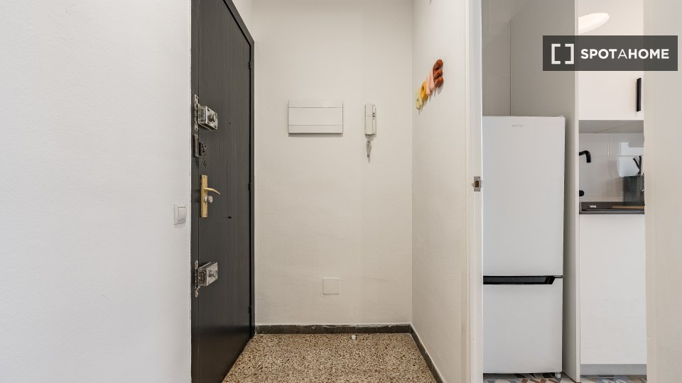 Apartment Barcelona, 2 beds, 55m² — photo 5