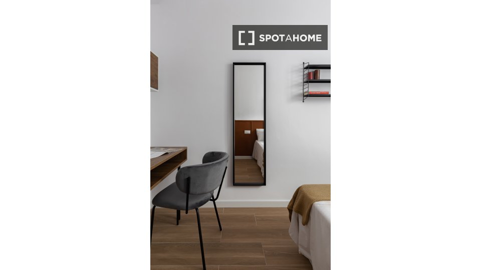 Habitación doble Barcelona, 8 habitaciones, 200m² — foto 15