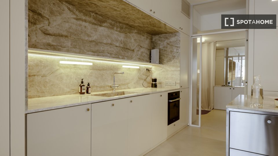 Appartamento Barcellona, 2 camere, 197m² — foto 17