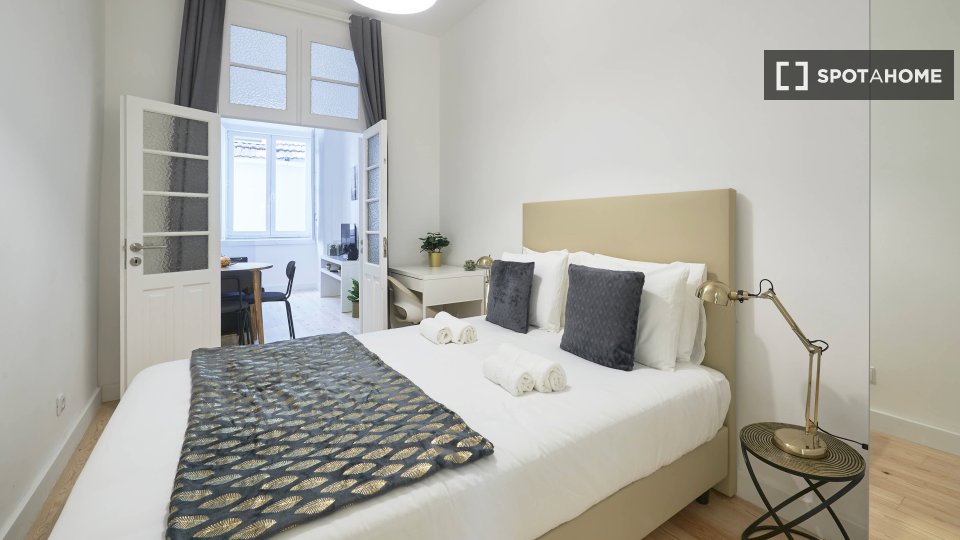 Apartment Lisbon, 3 beds — photo 9
