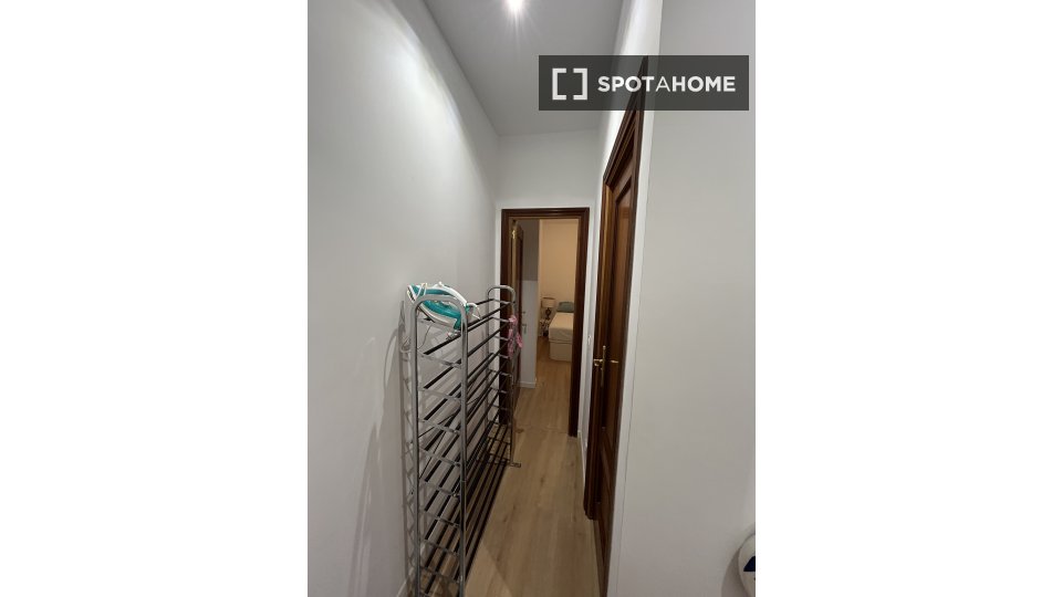 Apartment mono Madrid, 50m² — photo 23