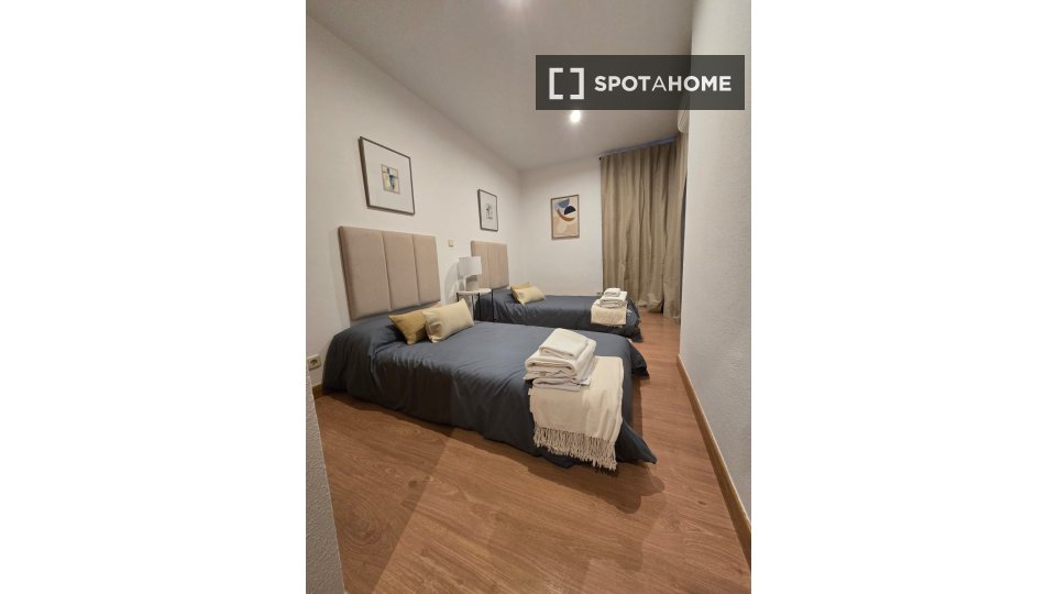 Apartment Madrid, 2 beds, 70m² — photo 5