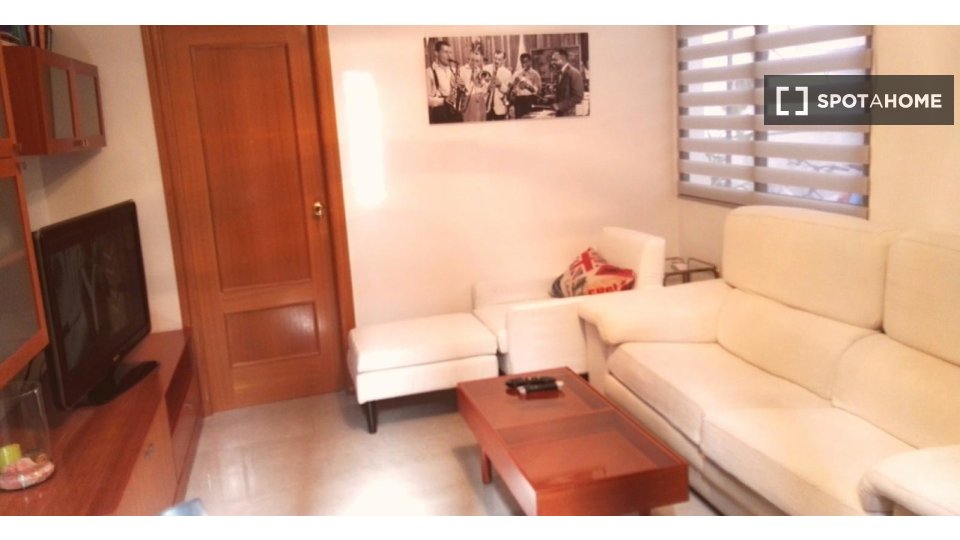 Apartment Valencia, 3 beds — photo 1