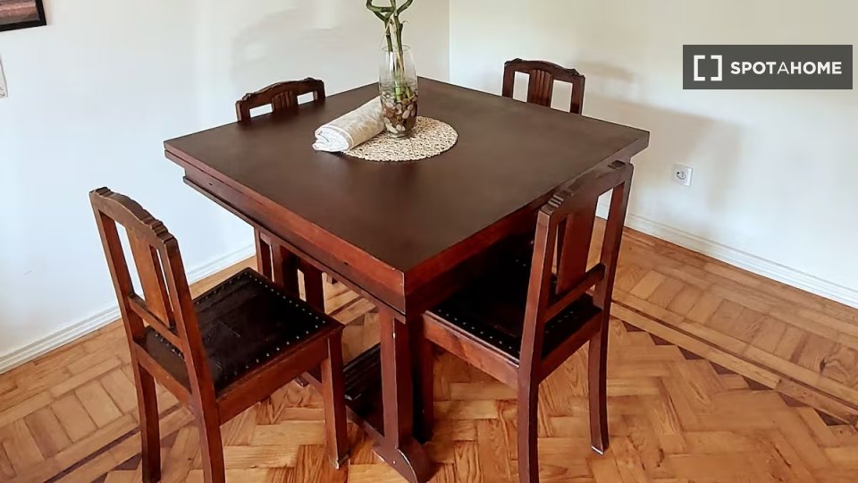 Apartment Lisbon, 2 beds, 78m² — photo 6