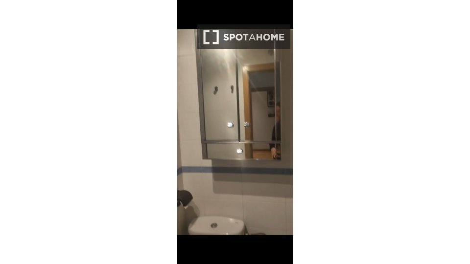 Double room Madrid, 4 beds — photo 11