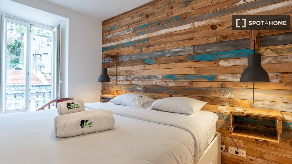 Apartment mono Lisbon, 58m² — photo 3
