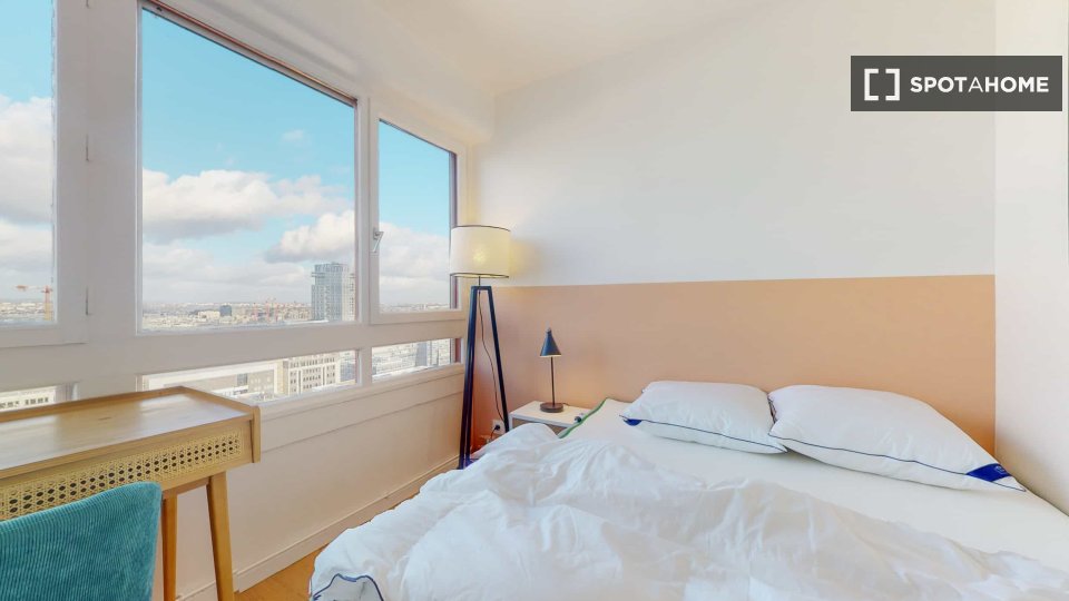 Double room Paris, 18 beds — photo 13