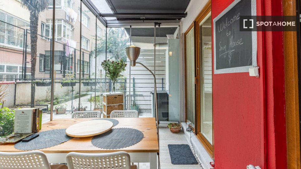 Apartment Istanbul, 1 bed — photo 11