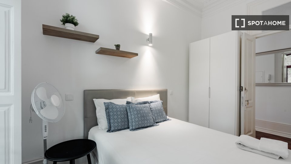 Apartment Porto, 4 beds, 105m² — photo 15