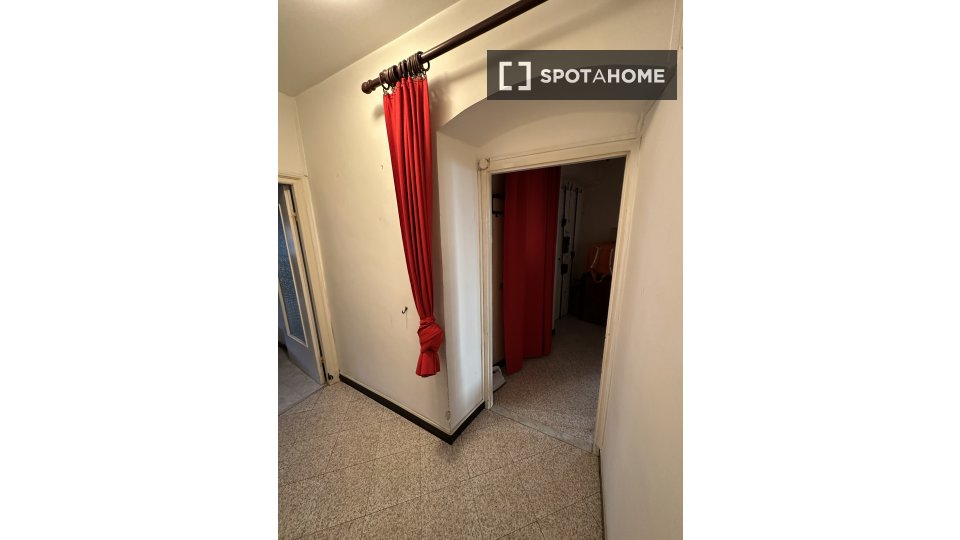 Double room Genoa, 3 beds, 67m² — photo 2