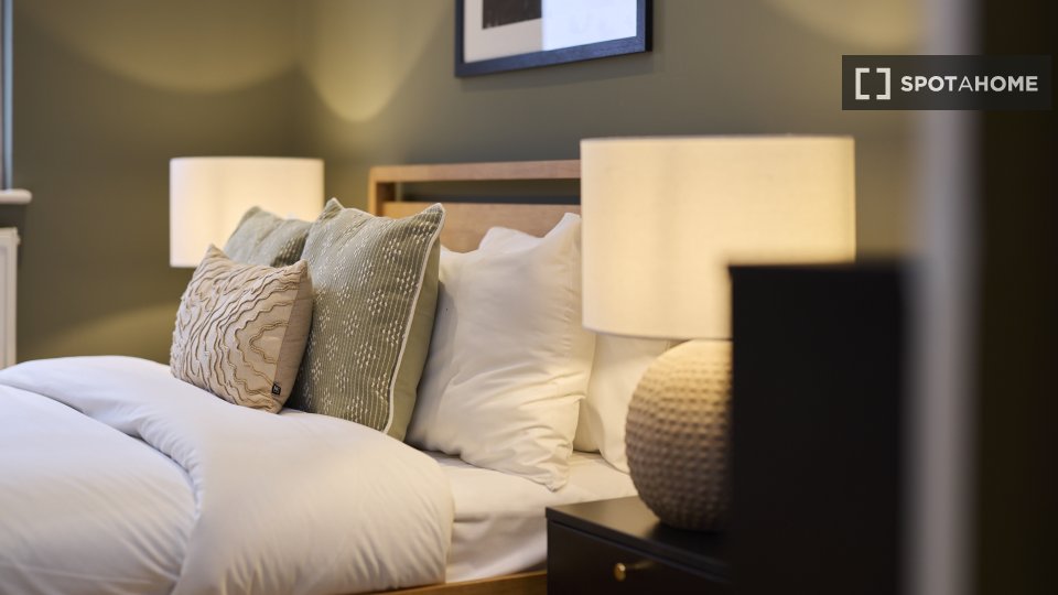 Apartment London, 2 beds, 93m² — photo 9