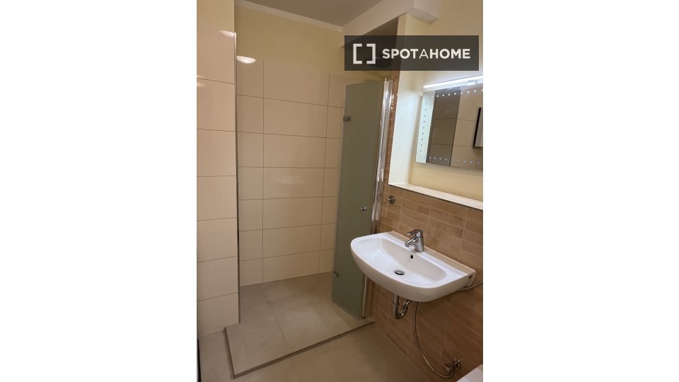 Apartment Berlin, 1 bed, 57m² — photo 3