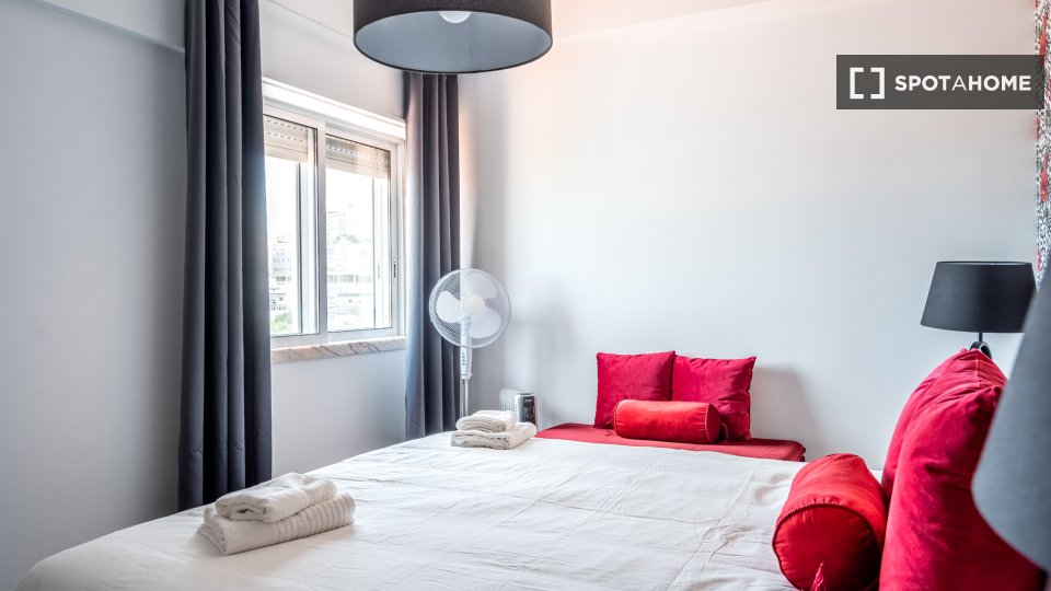 Apartment Lisbon, 3 beds — photo 8