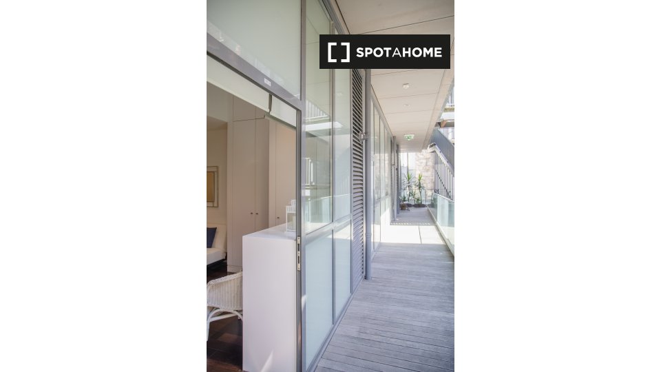 Apartment Porto, 1 bed, 55m² — photo 1