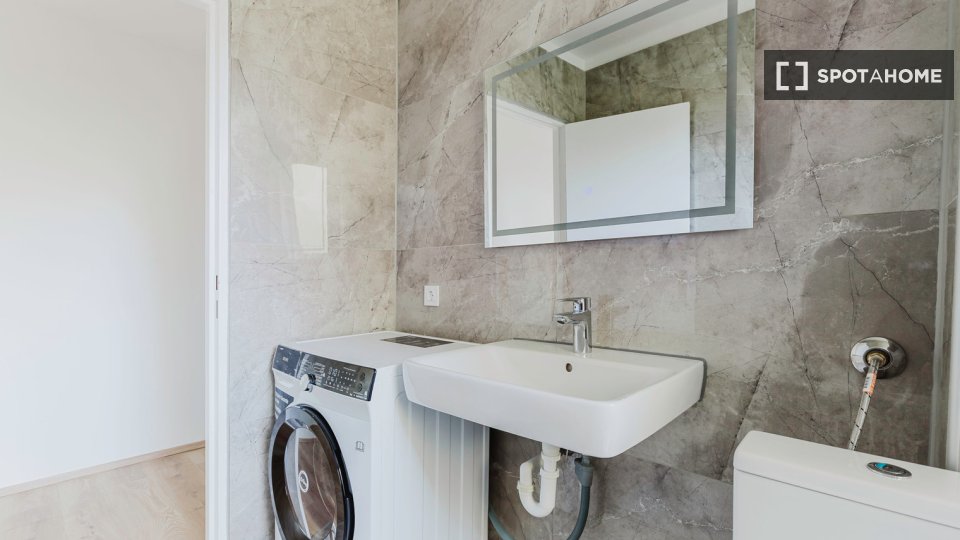 Apartment Berlin, 2 beds, 72m² — photo 18