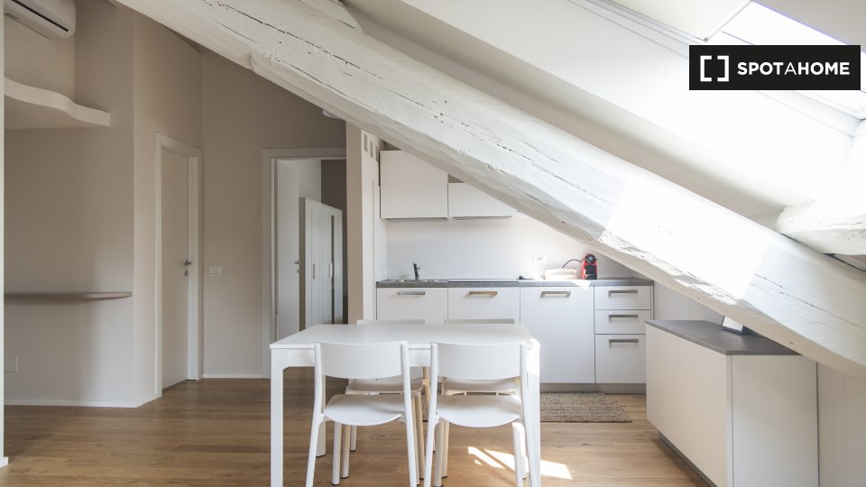 Apartment Milan, 1 bed, 60m² — photo 15