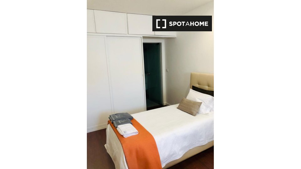 Double room Porto, 11 beds — photo 15