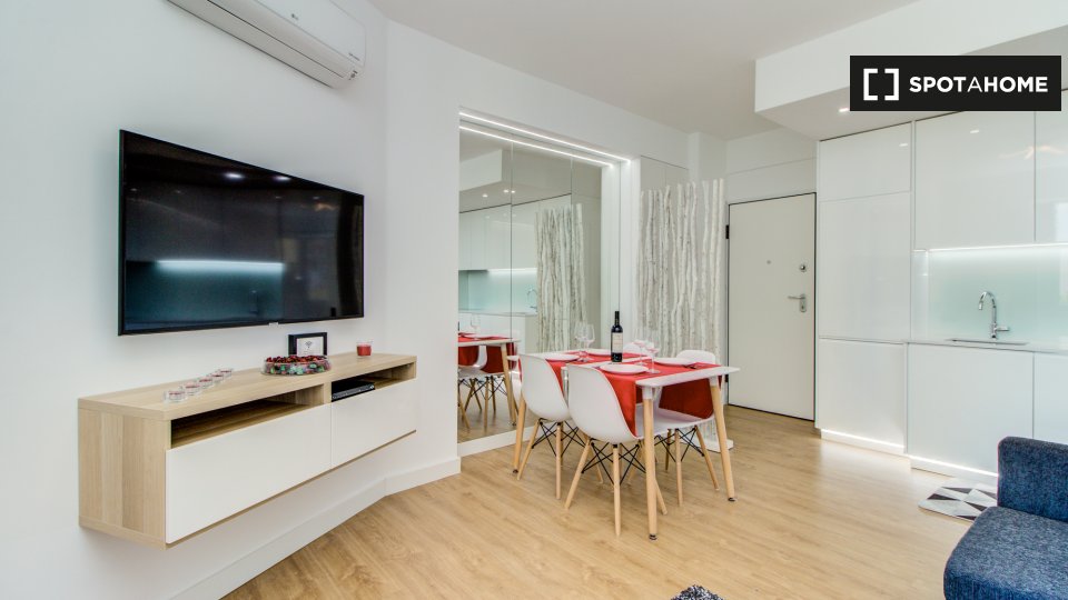 Apartment Lisbon, 1 bed, 55m² — photo 7