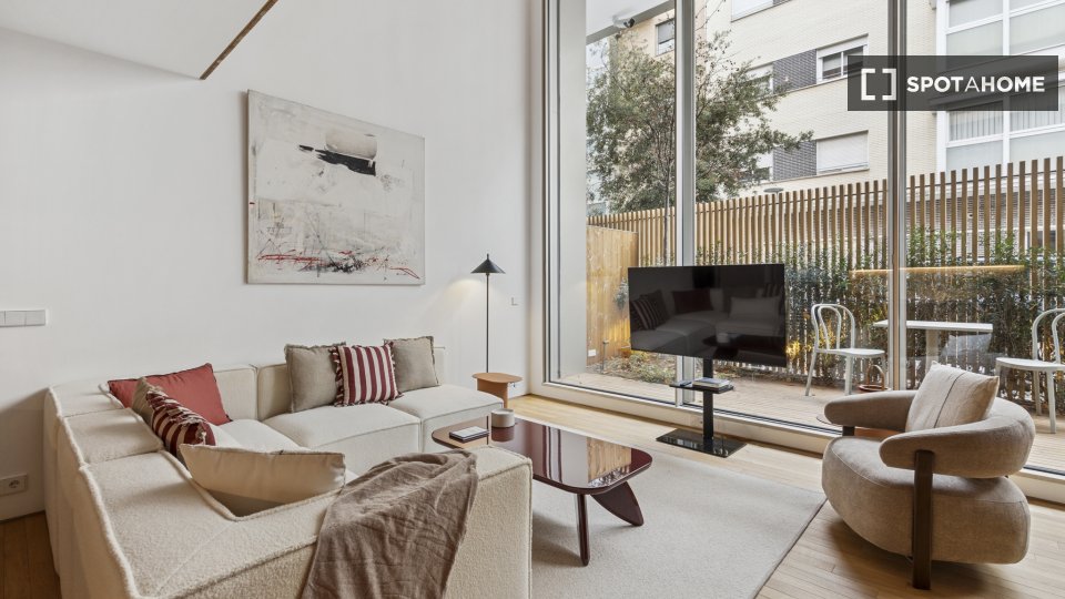 Apartment Madrid, 2 beds, 130m² — photo 17