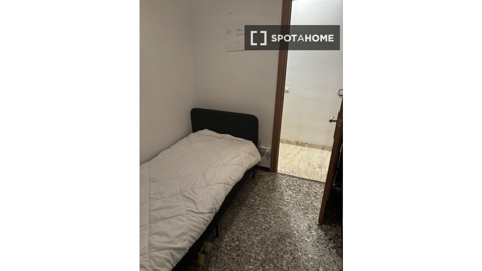 Habitación en piso compartido en Rubí