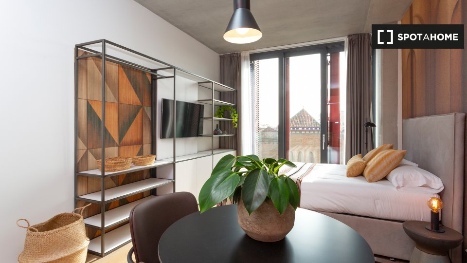 Apartment mono Barcelona, 25m² — photo 2