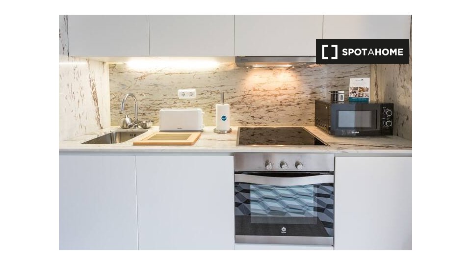 Apartment Porto, 1 bed, 20m² — photo 7