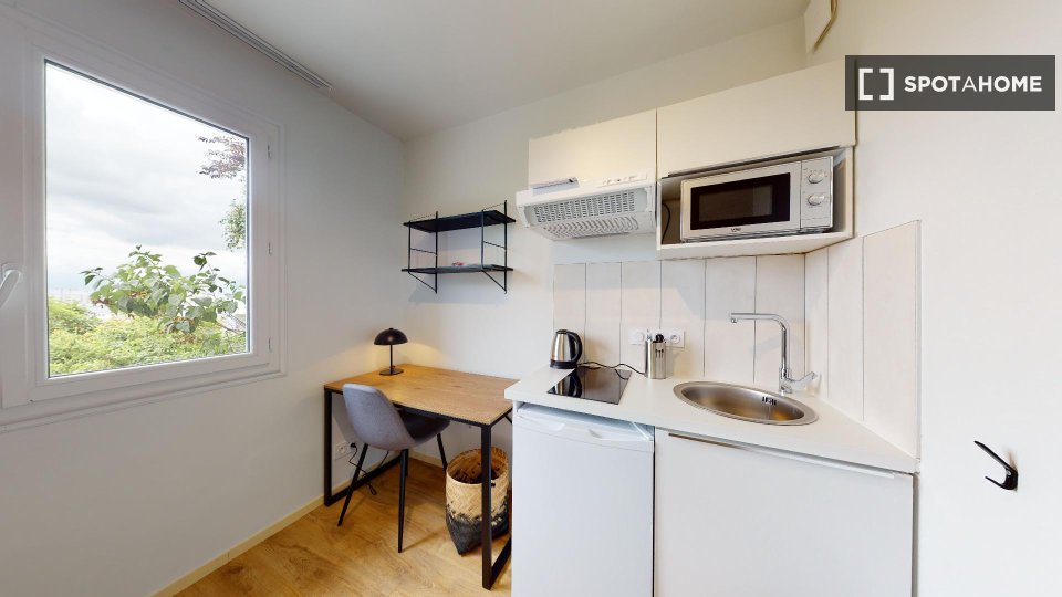 Double room Paris, 11 beds — photo 11