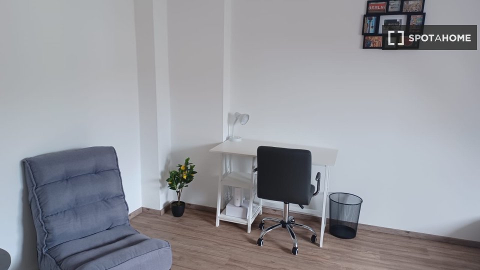 Apartment mono Berlin — photo 19