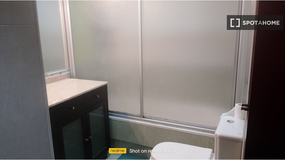 Double room Vigo, 3 beds, 65m² — photo 6