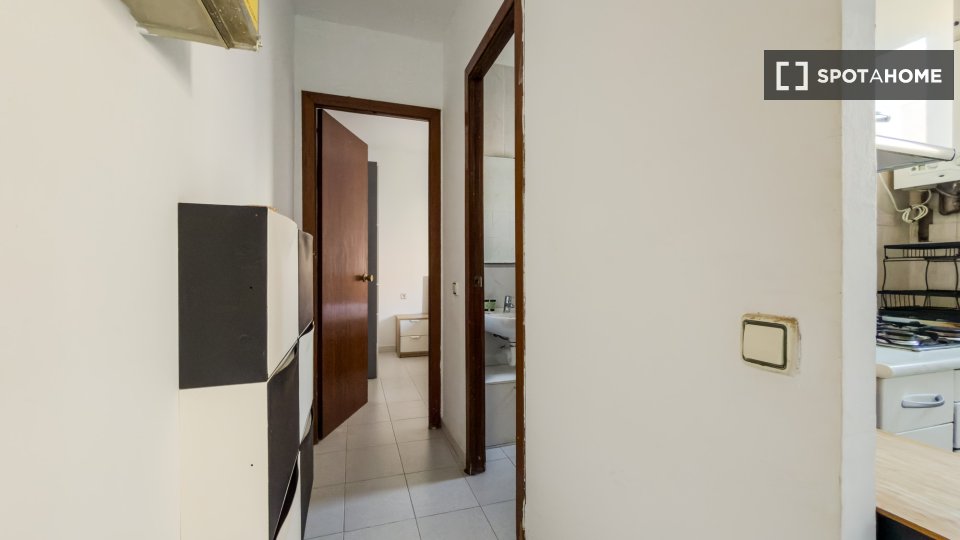 Apartment Barcelona, 2 beds, 55m² — photo 4