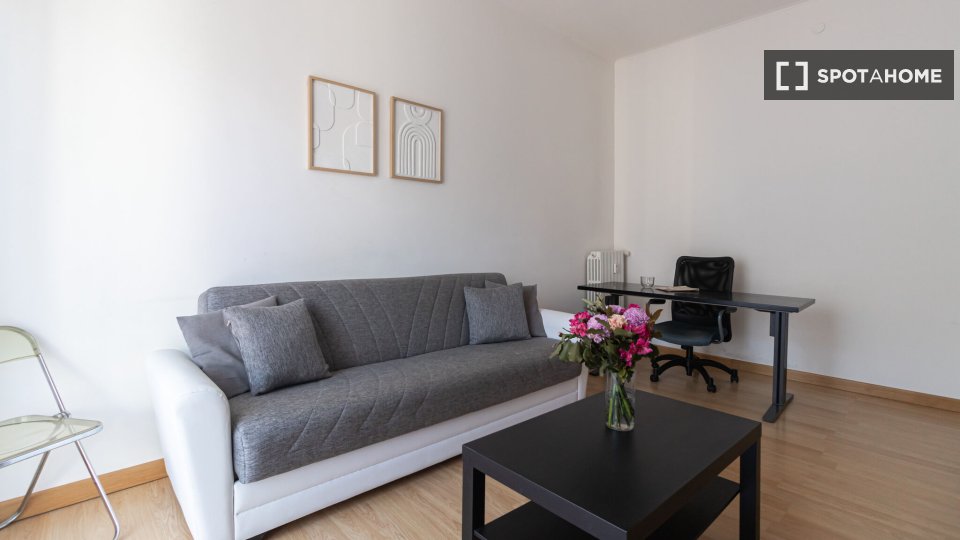 Apartment Milan, 1 bed, 60m² — photo 17