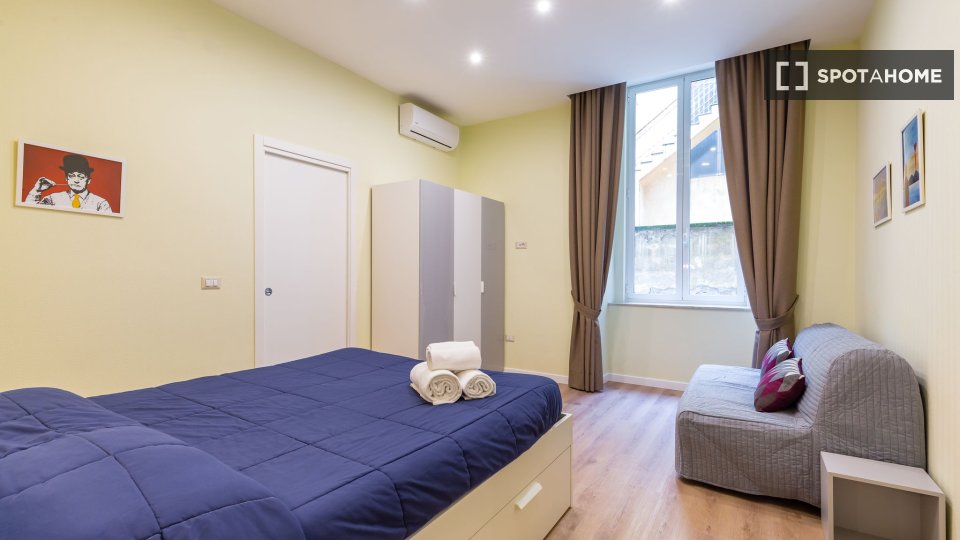 Apartment Naples, 1 bed, 65m² — photo 5