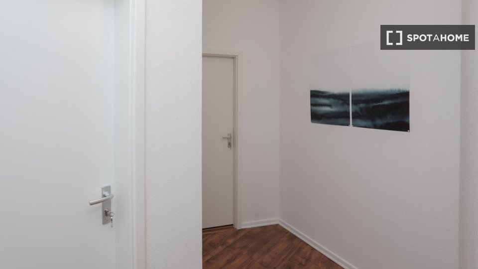 Double room Berlin, 4 beds, 105m² — photo 13