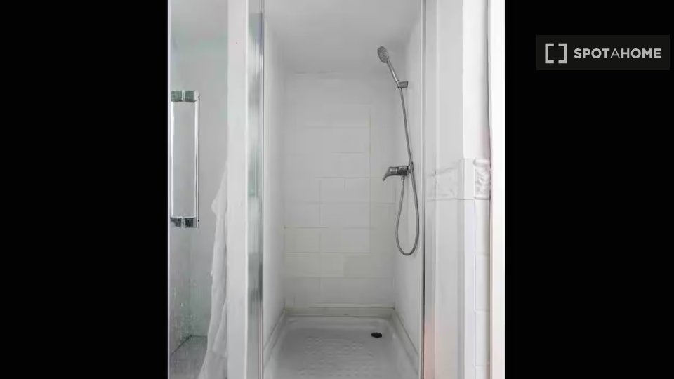 Apartment Valencia, 2 beds — photo 9