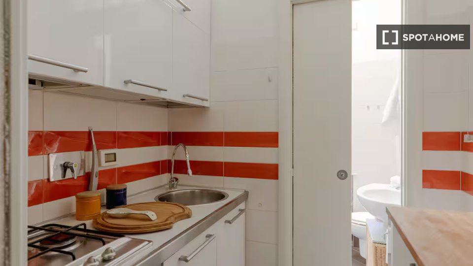 Apartment Rome, 1 bed — photo 15