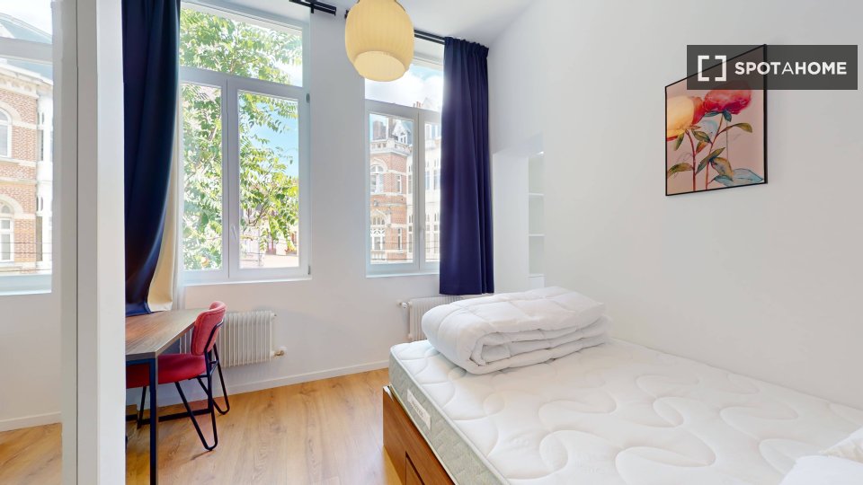 Double room Lille, 20 beds — photo 18