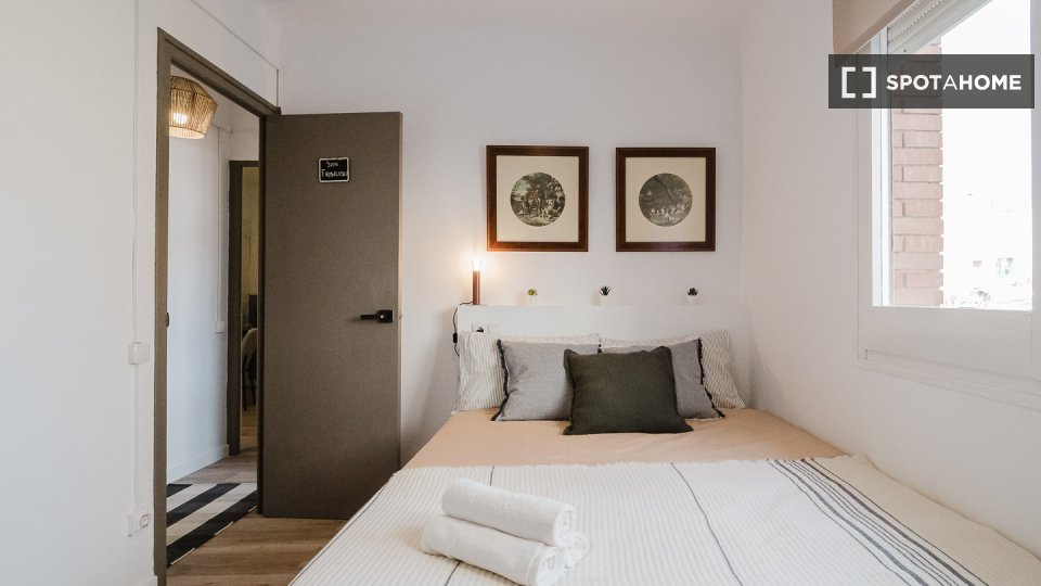 Double room Barcelona, 8 beds, 220m² — photo 66