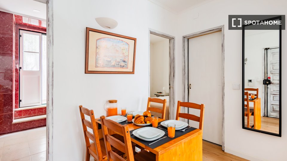 Apartment Lisbon, 2 beds — photo 5