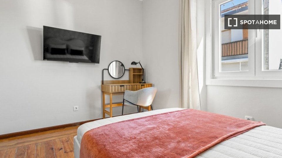 Double room Lisbon, 8 beds — photo 12