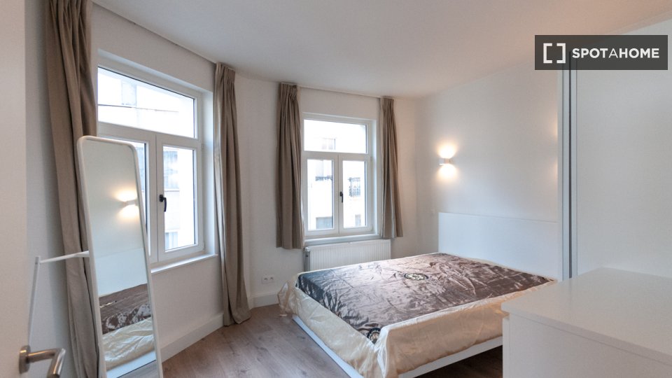 Apartment Brussels, 1 bed, 44m² — photo 3