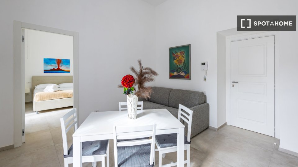 Apartment Naples, 2 beds, 140m² — photo 9