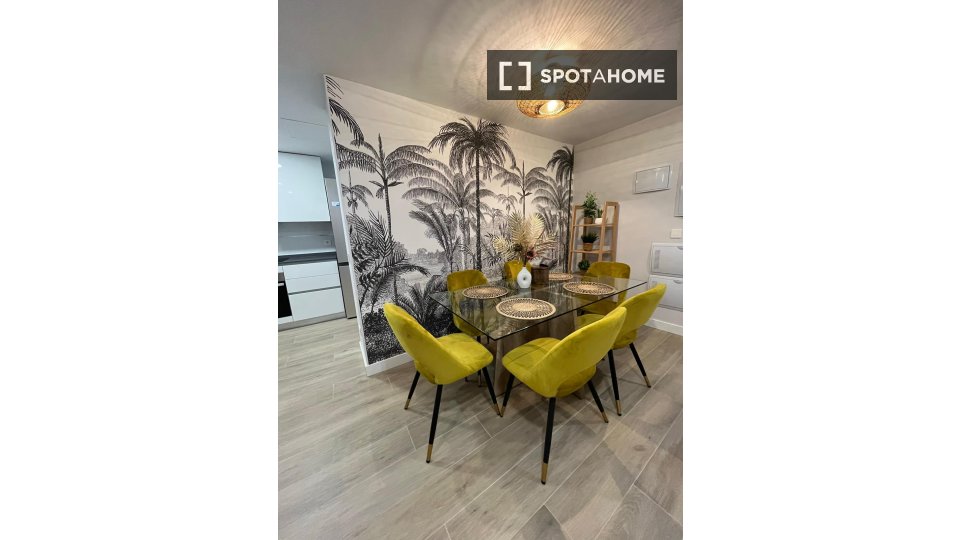 Apartment Madrid, 1 bed, 55m² — photo 1